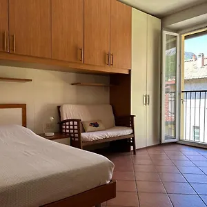 https://lecco-bb.it-lombardy.com